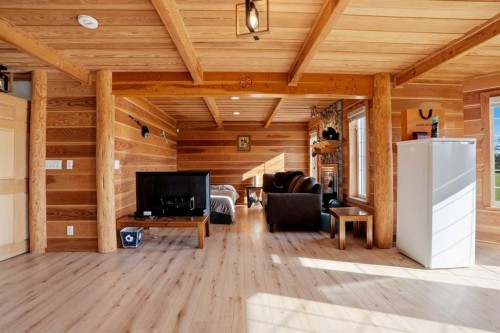 263089 Range Road 293, Rural Rocky View County, AB - Indoor Photo Showing Other Room