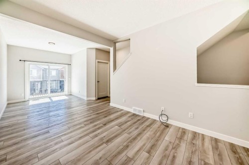 102 Tuscany Summit Square Nw, Calgary, AB - Indoor Photo Showing Other Room