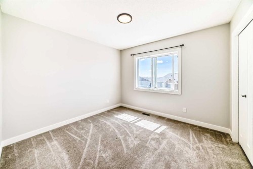 102 Tuscany Summit Square Nw, Calgary, AB - Indoor Photo Showing Other Room