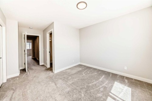102 Tuscany Summit Square Nw, Calgary, AB - Indoor Photo Showing Other Room