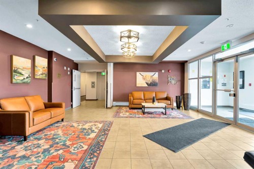 224-207 Sunset Drive, Cochrane, AB - Indoor Photo Showing Other Room