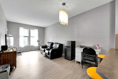 224-207 Sunset Drive, Cochrane, AB - Indoor