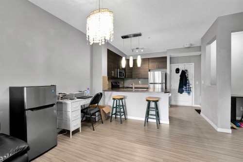 224-207 Sunset Drive, Cochrane, AB - Indoor