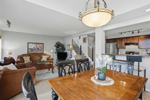 87 Bridlecrest Road Sw, Calgary, AB - Indoor Photo Showing Other Room