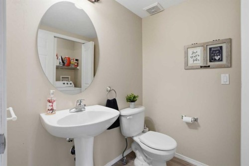87 Bridlecrest Road Sw, Calgary, AB - Indoor Photo Showing Bathroom