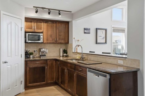 87 Bridlecrest Road Sw, Calgary, AB - Indoor Photo Showing Kitchen
