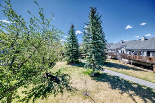 19 Sunlake Gardens Se, Calgary, AB - Outdoor With Deck Patio Veranda