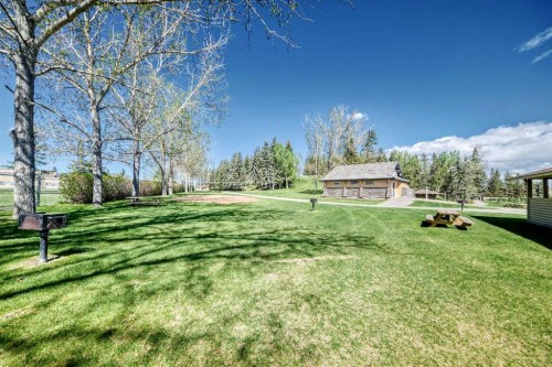 19 Sunlake Gardens Se, Calgary, AB - Outdoor