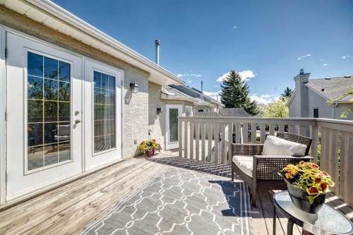 19 Sunlake Gardens Se, Calgary, AB - Outdoor With Deck Patio Veranda