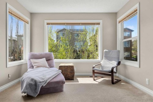 117 Westmount Road, Okotoks, AB - Indoor