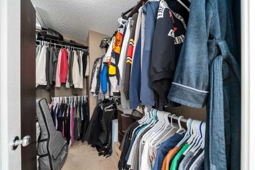 117 Westmount Road, Okotoks, AB - Indoor With Storage