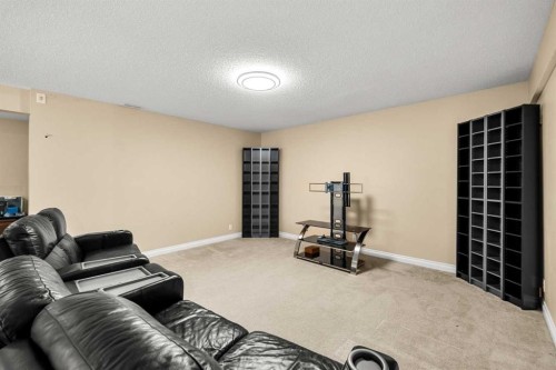 117 Westmount Road, Okotoks, AB - Indoor