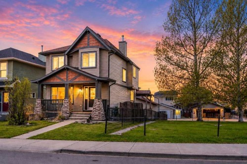 14 Crystal Shores Hill  Okotoks, AB T1S 2H7