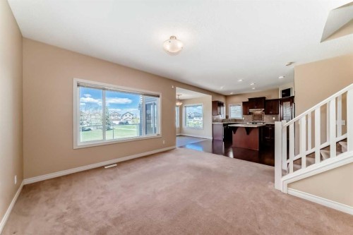 22 Everhollow Rise Sw, Calgary, AB - Indoor Photo Showing Other Room