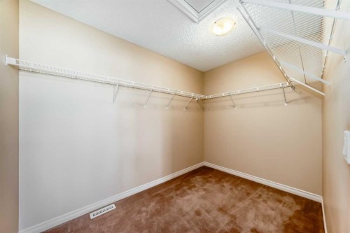 22 Everhollow Rise Sw, Calgary, AB - Indoor With Storage