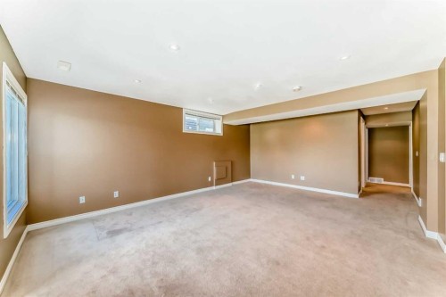 22 Everhollow Rise Sw, Calgary, AB - Indoor