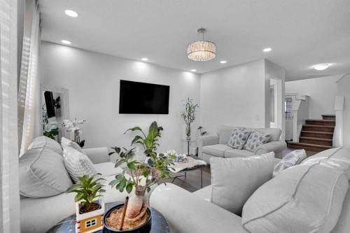 73 Covebrook Place Ne, Calgary, AB - Indoor