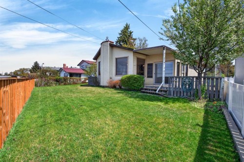 59 Fairview Drive Se, Calgary, AB - Outdoor