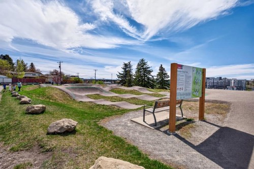 59 Fairview Drive Se, Calgary, AB - Outdoor With View