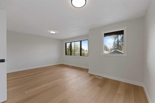 32-99 Midpark Gardens Se, Calgary, AB - Indoor Photo Showing Other Room