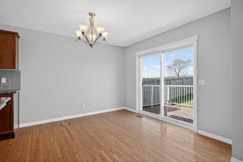 124 Everglen Way Sw, Calgary, AB - Indoor Photo Showing Other Room