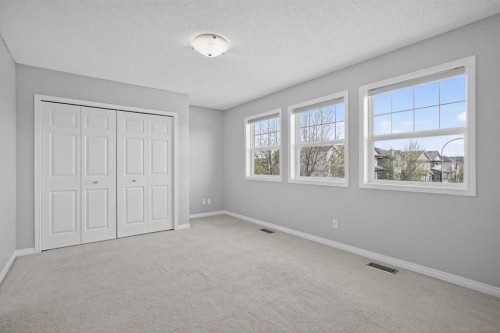 124 Everglen Way Sw, Calgary, AB - Indoor