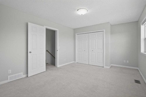 124 Everglen Way Sw, Calgary, AB - Indoor