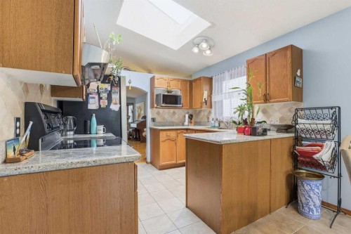 866 Applewood Drive Se, Calgary, AB 