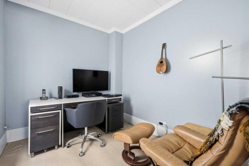 816 3 Avenue Nw, Calgary, AB - Indoor Photo Showing Office