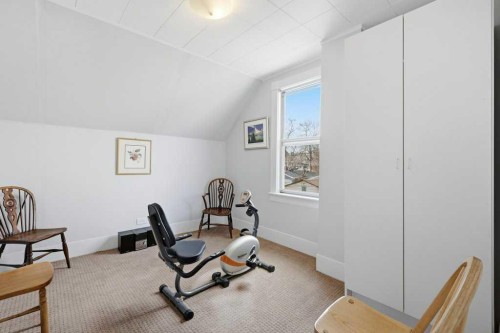 816 3 Avenue Nw, Calgary, AB - Indoor