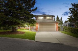 652 Dalmeny Hill NW Calgary, AB T3A 1T6