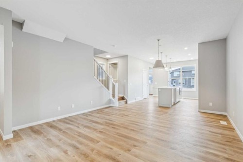 75 Hotchkiss Way Se, Calgary, AB - Indoor