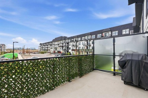 11 Les Jardins Park Se, Calgary, AB - Outdoor With Balcony