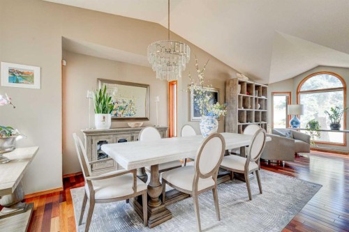 210 Hawkville Close Nw, Calgary, AB - Indoor Photo Showing Dining Room