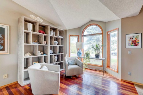 210 Hawkville Close Nw, Calgary, AB - Indoor