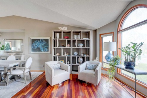 210 Hawkville Close Nw, Calgary, AB - Indoor