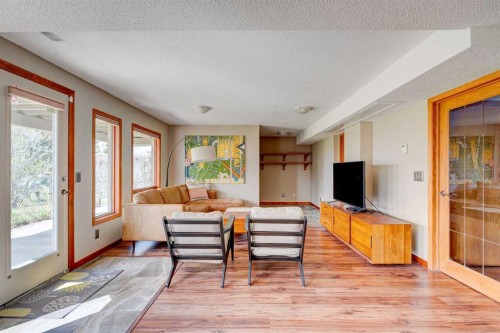 210 Hawkville Close Nw, Calgary, AB - Indoor Photo Showing Other Room