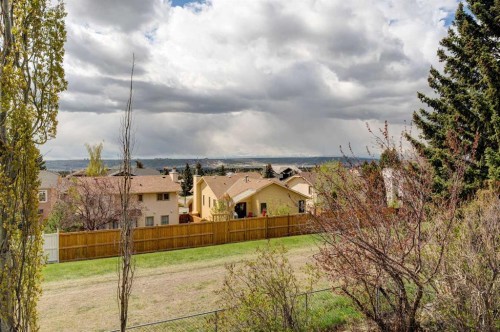 210 Hawkville Close Nw, Calgary, AB - Outdoor With View