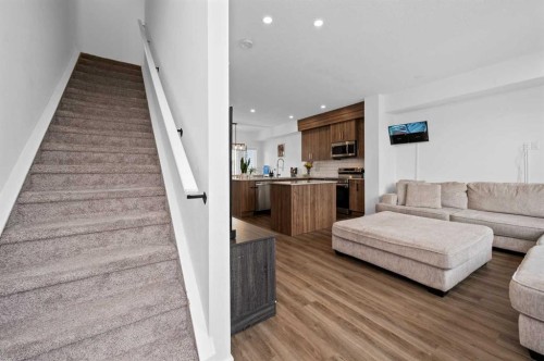 203-33 Merganser Drive, Chestermere, AB - Indoor