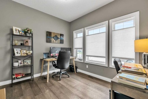 8223 9 Avenue Sw, Calgary, AB - Indoor Photo Showing Office