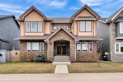 8223 9 Avenue SW Calgary, AB T3H 0W2