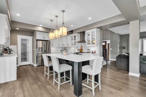 8223 9 Avenue Sw, Calgary, AB - Indoor