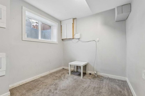 367 Martinbrook Place Ne, Calgary, AB - Indoor