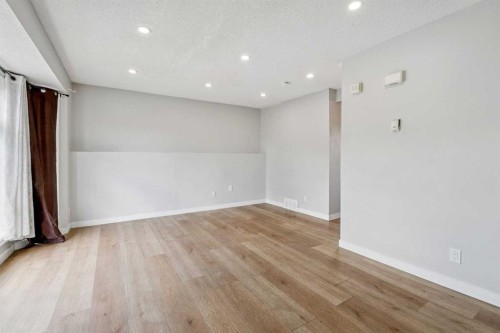 367 Martinbrook Place Ne, Calgary, AB - Indoor Photo Showing Other Room