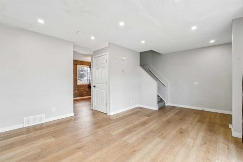 367 Martinbrook Place Ne, Calgary, AB - Indoor Photo Showing Other Room