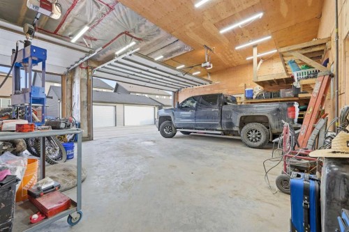 1071 Seton Circle Se, Calgary, AB - Indoor Photo Showing Garage