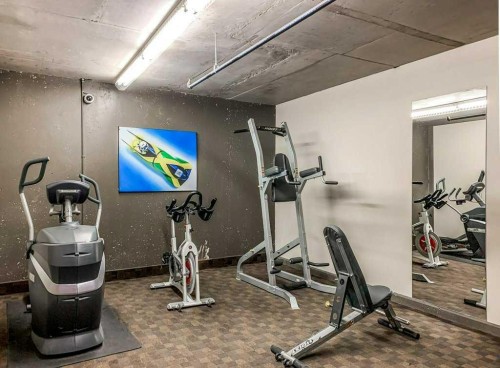 2109-250 2Nd Avenue, Dead Man'S Flats, AB - Indoor Photo Showing Gym Room