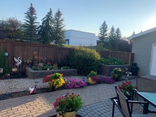 250 Prestwick Close Se, Calgary, AB - Outdoor With Deck Patio Veranda