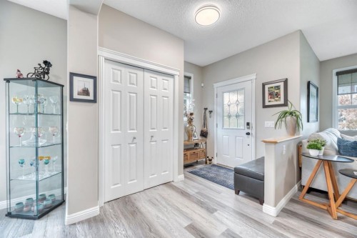 250 Prestwick Close Se, Calgary, AB - Indoor Photo Showing Other Room