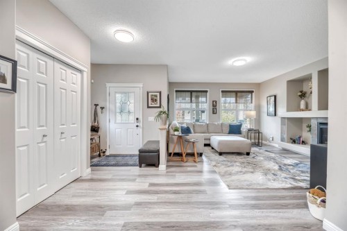 250 Prestwick Close Se, Calgary, AB - Indoor